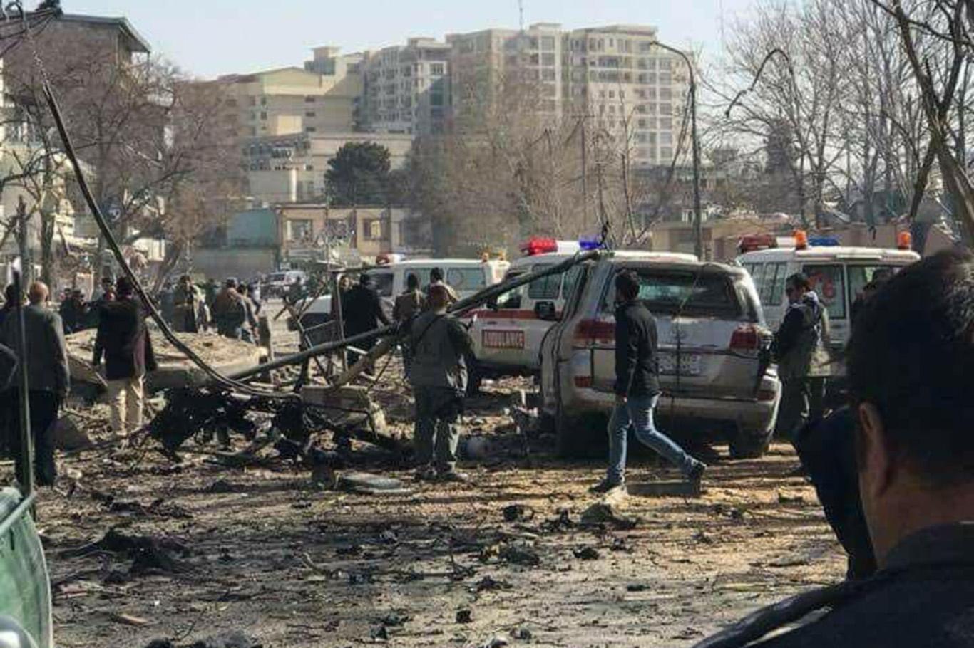 Kabil'de bomba yüklü araçla saldırı: 7 ölü Kabil'de bomba yüklü araçla saldırı: 7 ölü